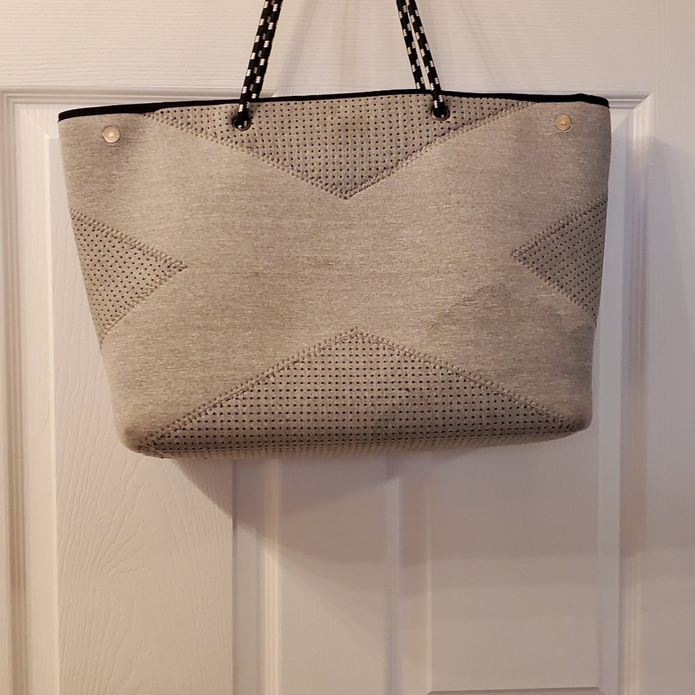 Grey neoprene bucket bag